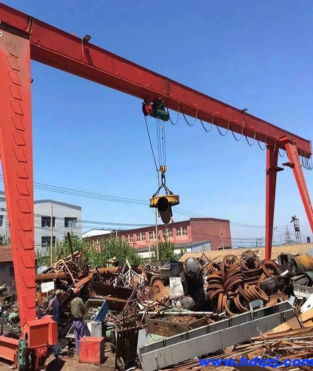 電磁門式起重機(jī) 電磁門式起重機(jī)