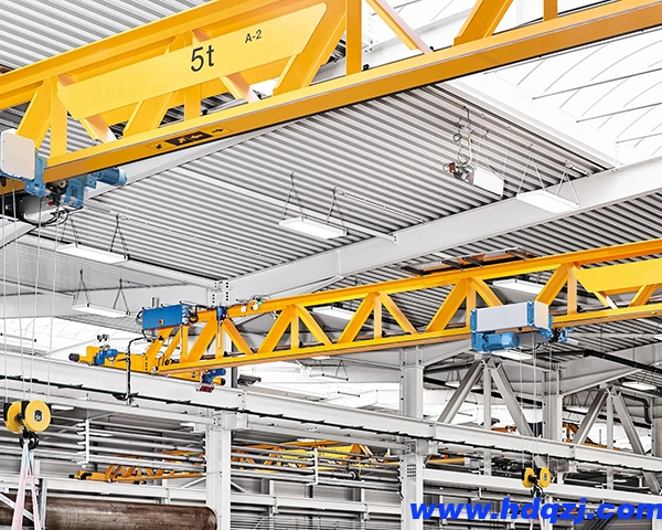 單梁起重機(jī)廠家 單梁起重機(jī)廠家